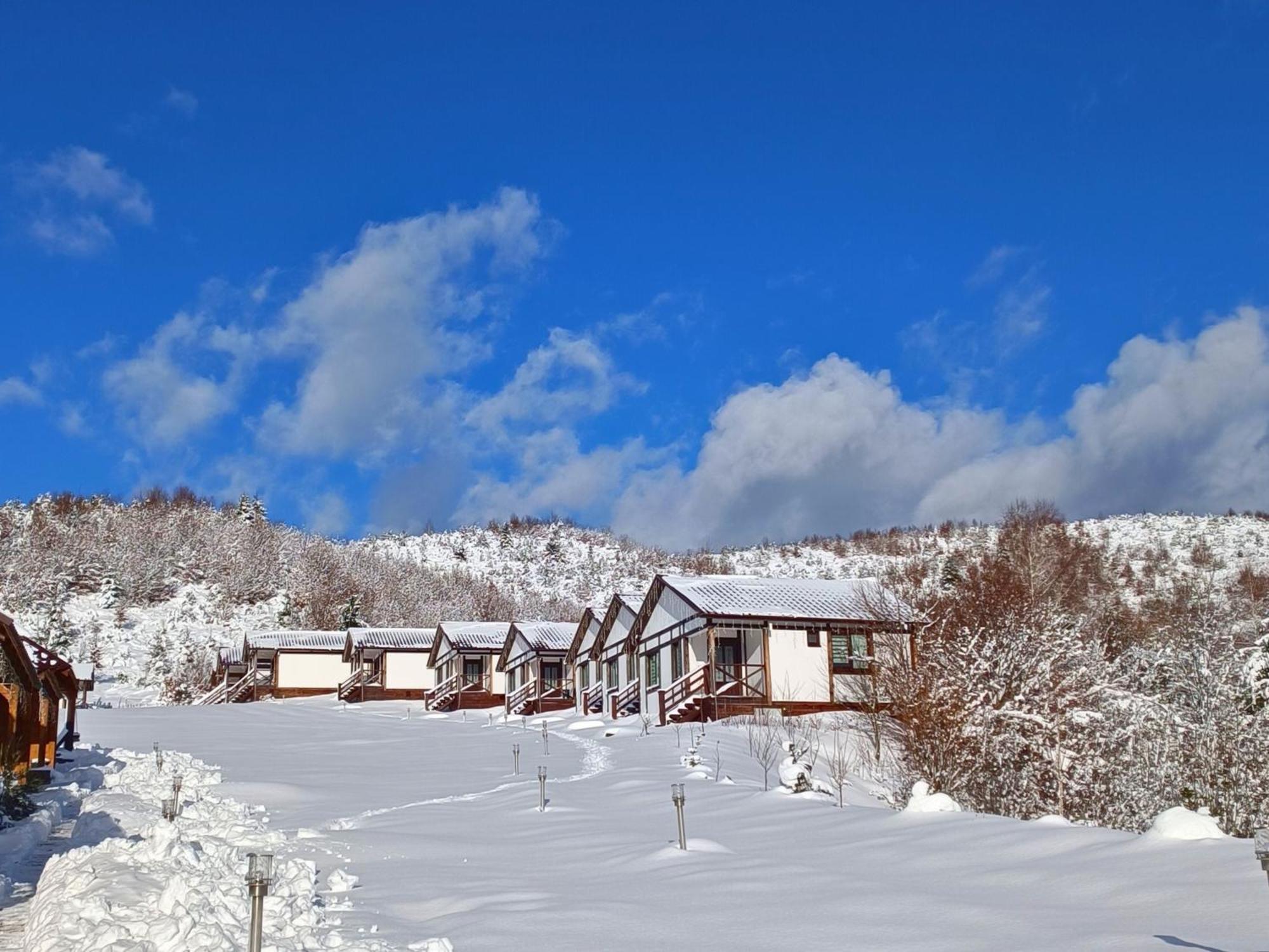 Kolochava Eco Resort מראה חיצוני תמונה