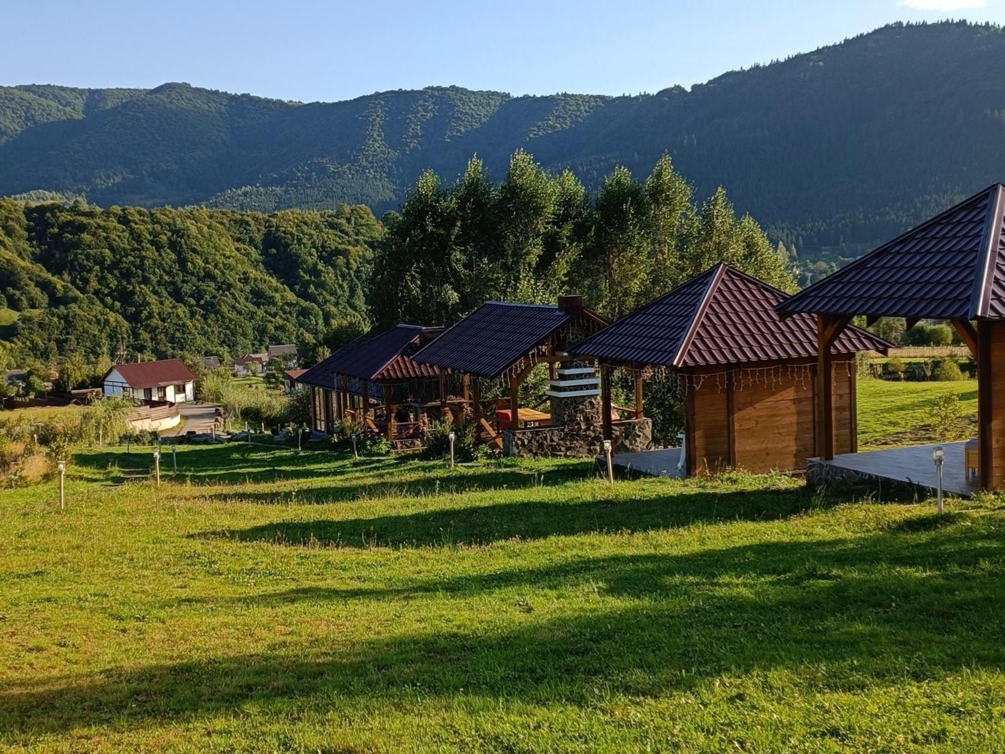 Kolochava Eco Resort מראה חיצוני תמונה