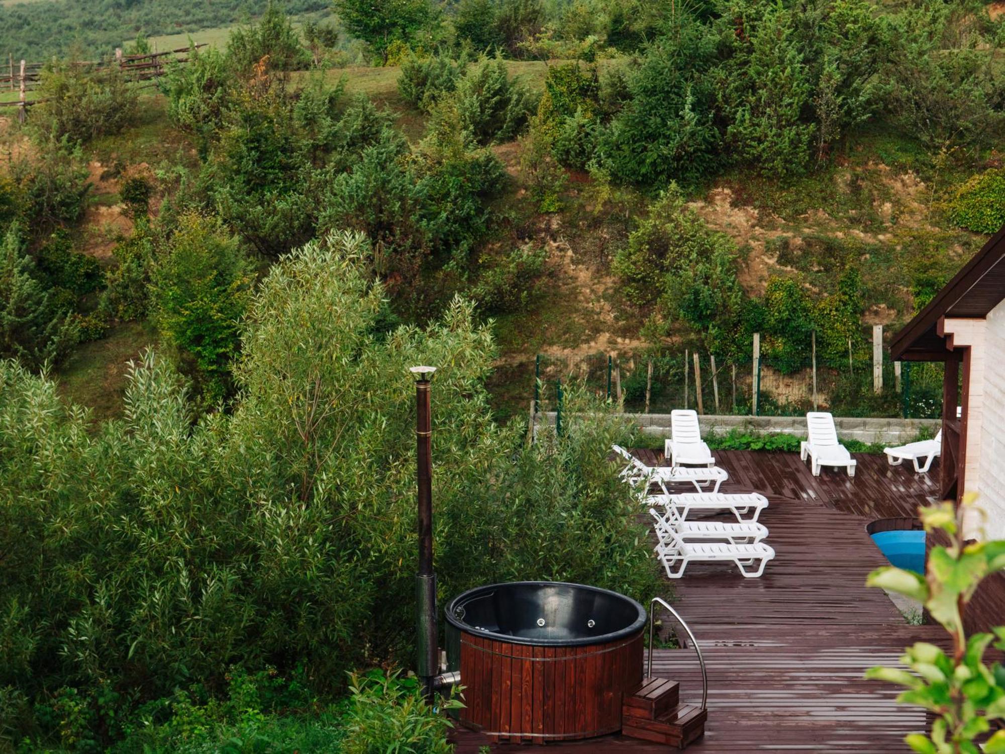 Kolochava Eco Resort מראה חיצוני תמונה