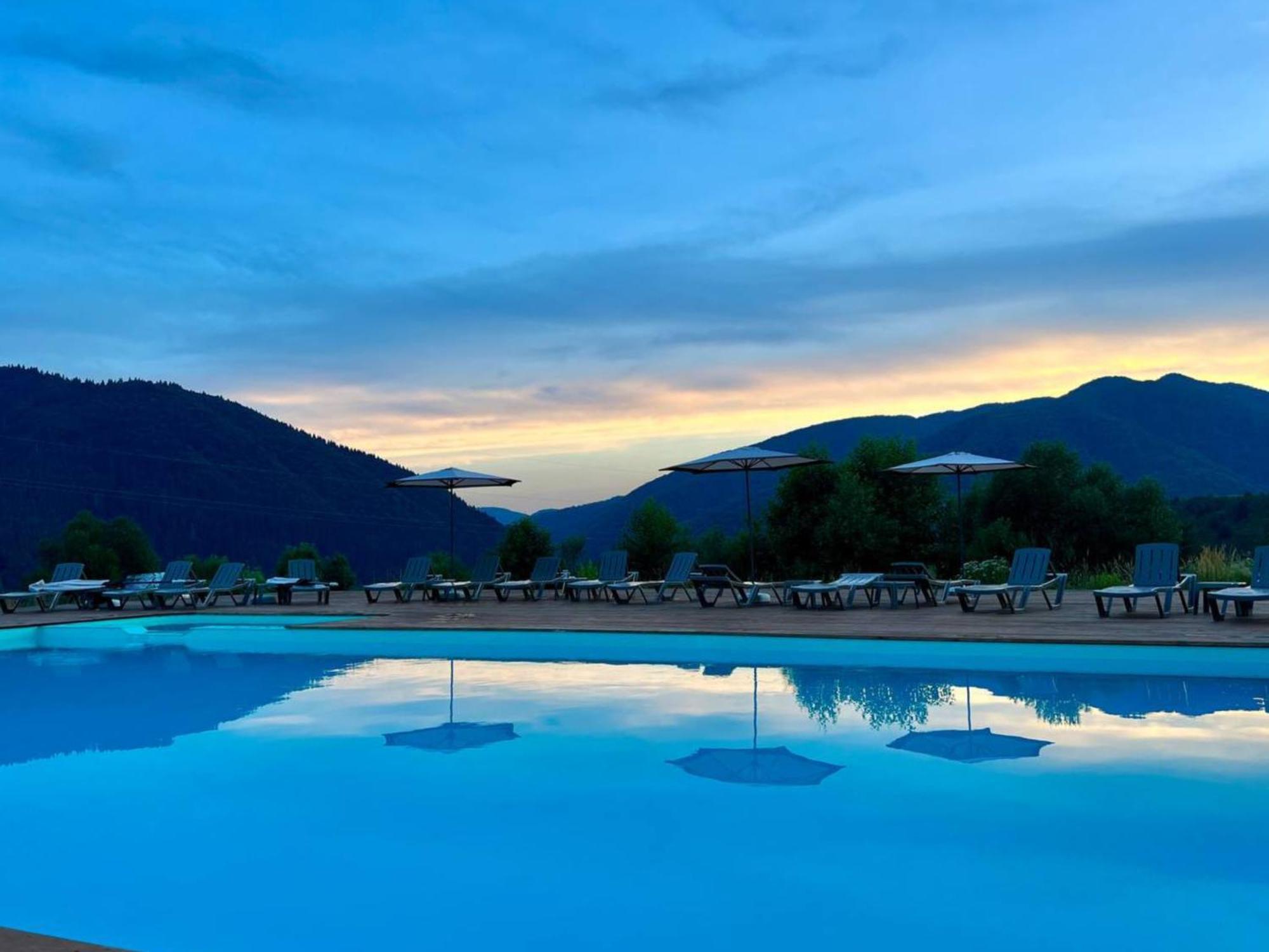 Kolochava Eco Resort מראה חיצוני תמונה