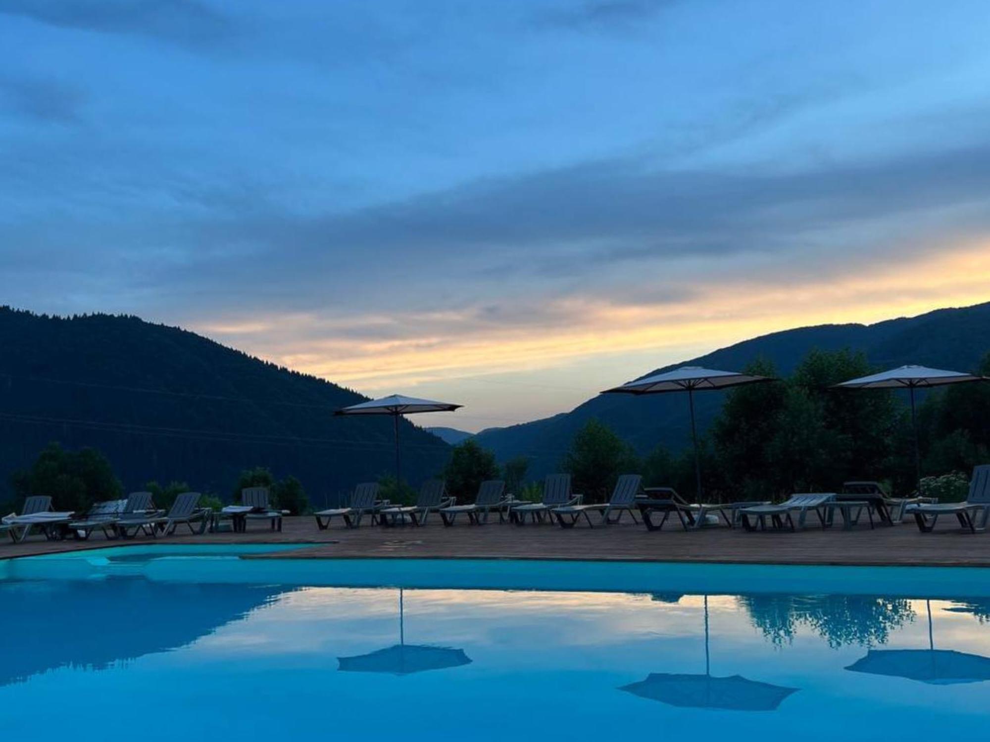 Kolochava Eco Resort מראה חיצוני תמונה