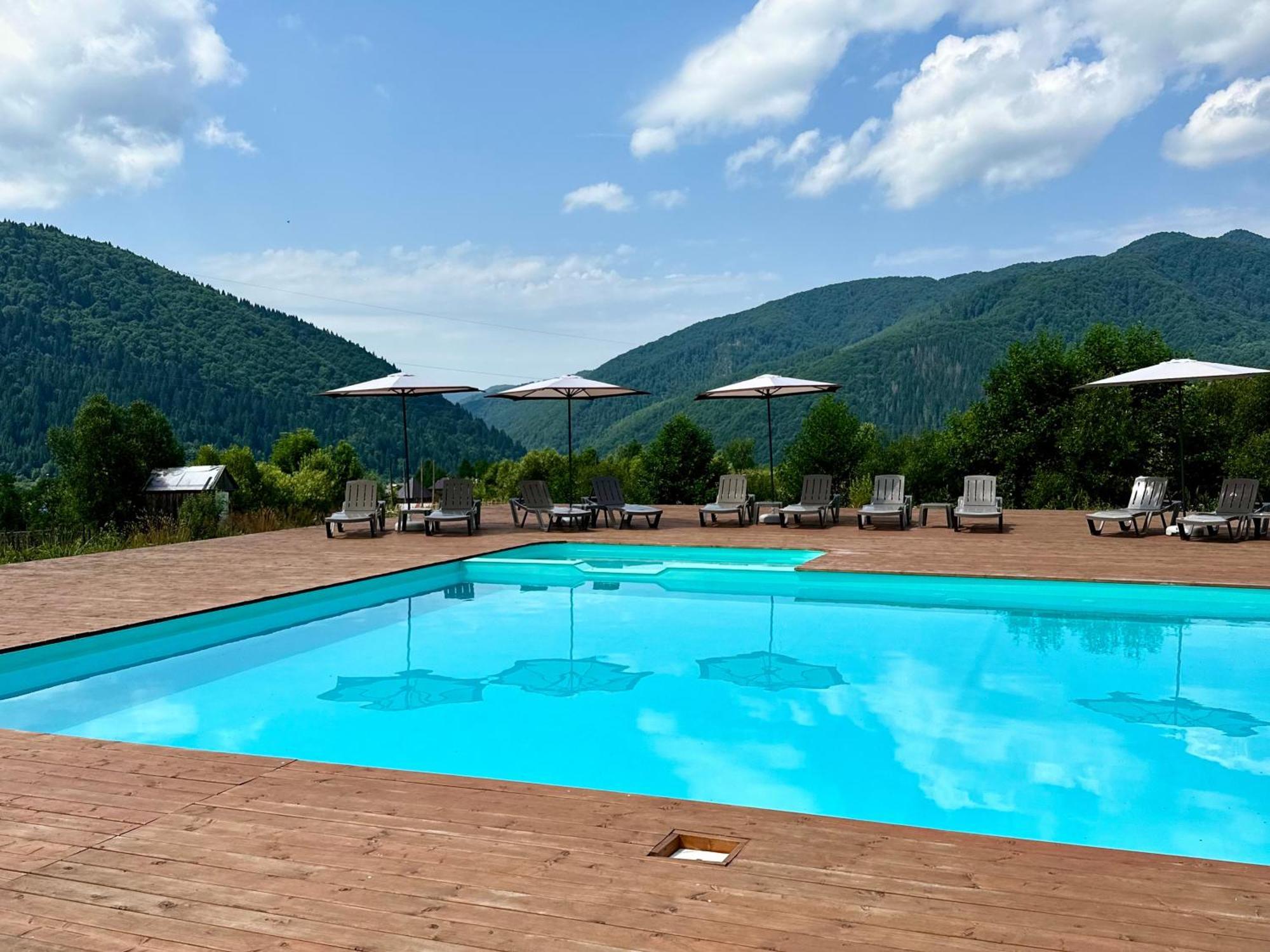 Kolochava Eco Resort מראה חיצוני תמונה